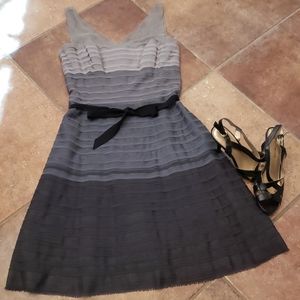 BCBG MAXAZRIA Grey Dress Like New Size 6